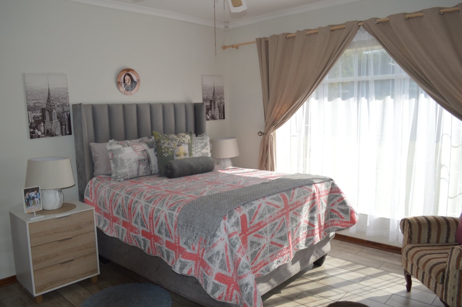 4 Bedroom Property for Sale in Doringkruin North West